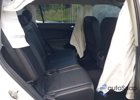 2021 Volkswagen Tiguan 2.0T Se/2.0T Se R-Line Black/2.0T Sel из США, поврежденный, VIN 3VV2B7AX0MM028554